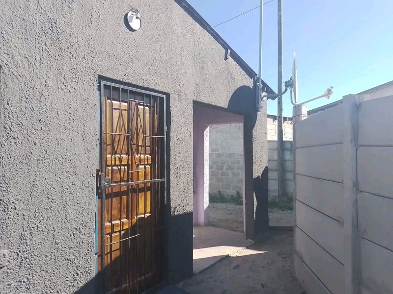 A house for sale R260 000