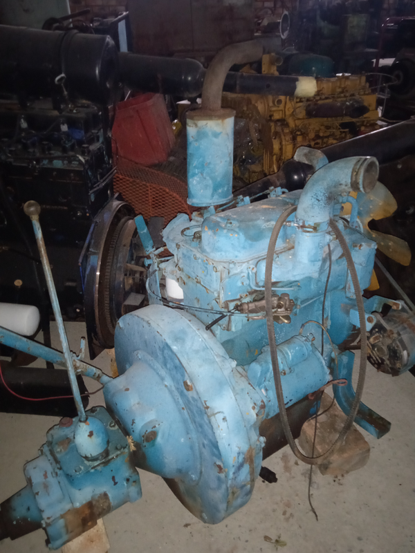 Ford 5000 motor with gearbox for sale