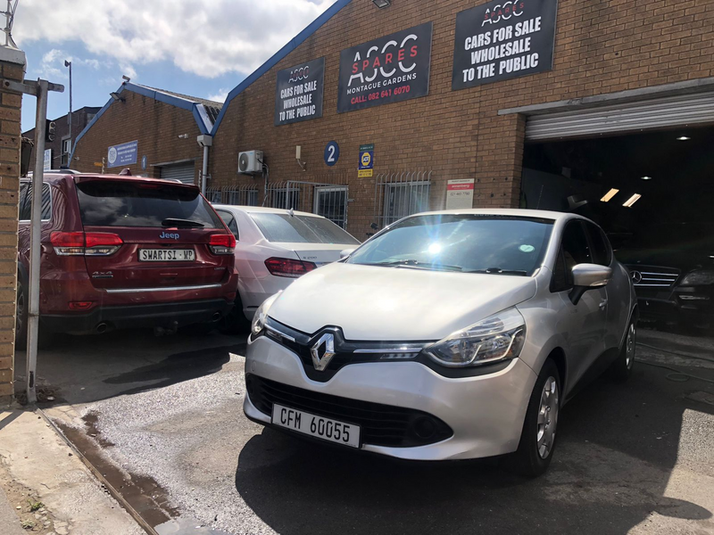 2017 Silver Renault Clio 900T Blaze Limited Edition FOR SALE at ASCC SPARES MONTAGUE GARDENS