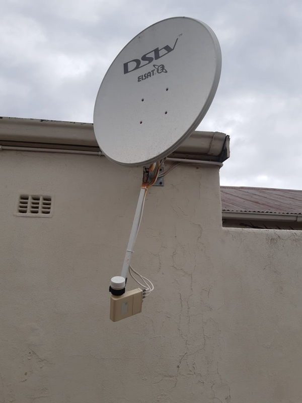 Call us -(0604475748) for No Signal Satellite Dish Replacement Repairs Cctv Open View starTimes