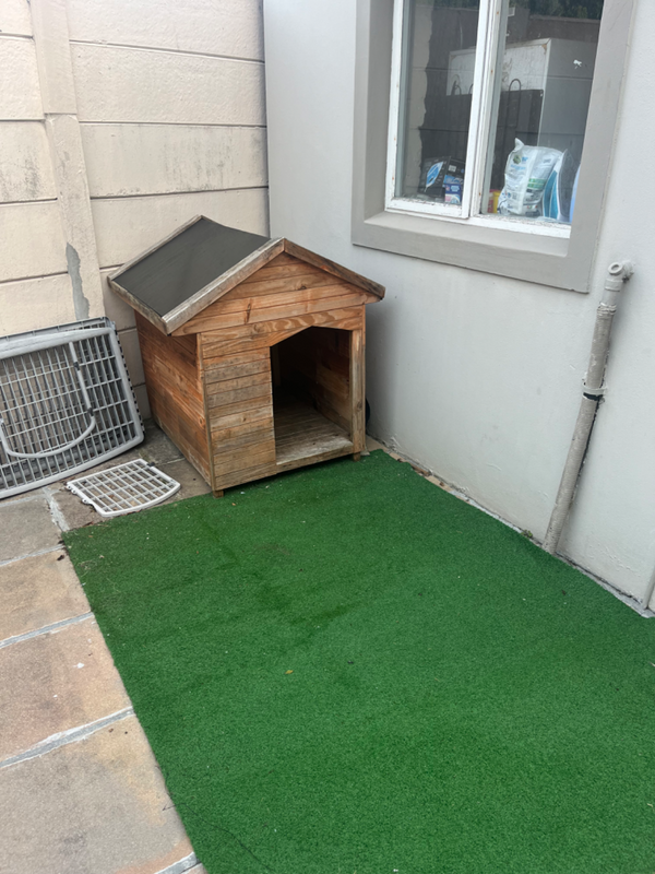 Dog kennel and mat