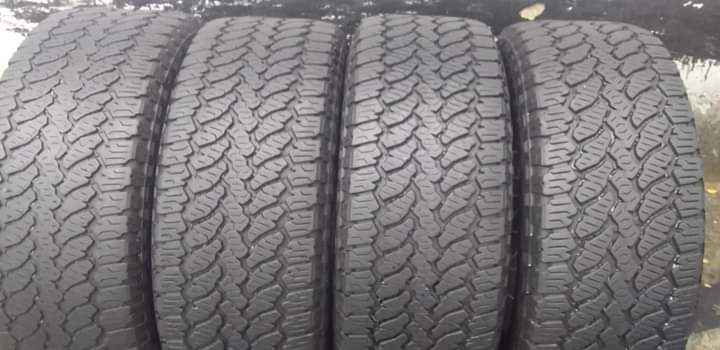 255 55 19 general grabber a t tyres like new for only r6500 for the set with free fitting and balanc