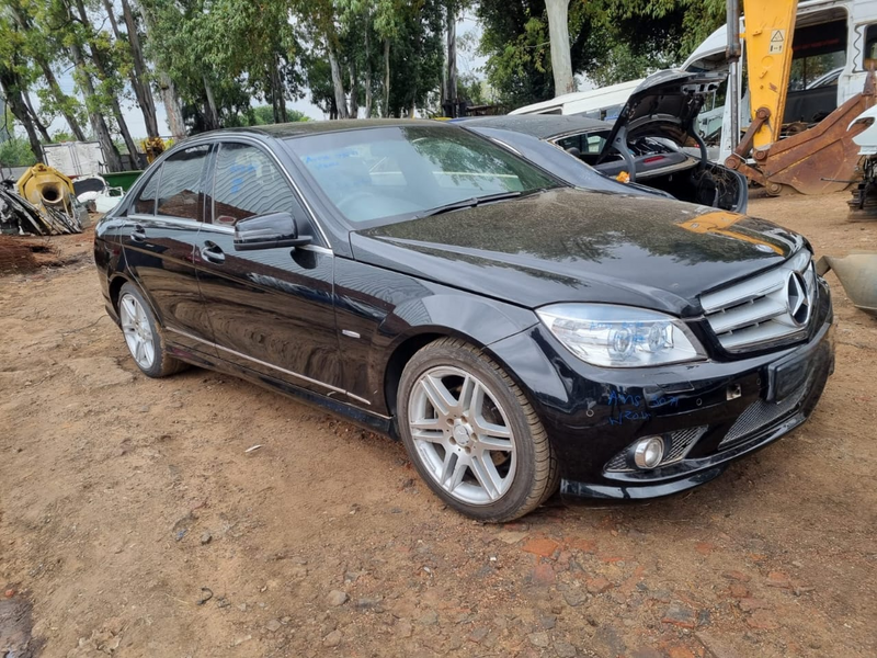 Mercedes-Benz C180 W204 Kompressor 2010 AMG stripping for spares