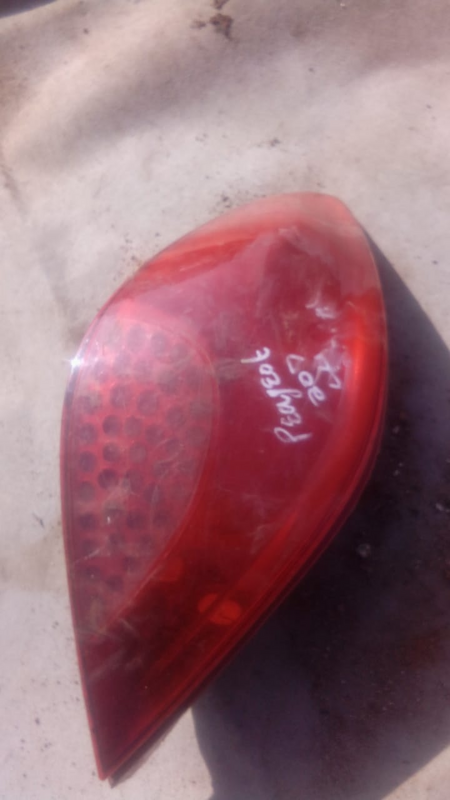 2005 Peugeot 207 Left Taillight For Sale.