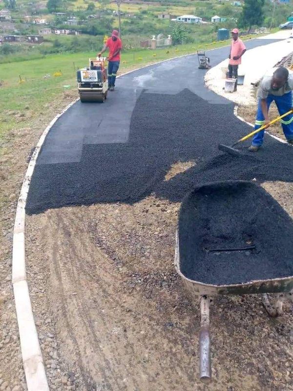 Tarring drive ways and paving