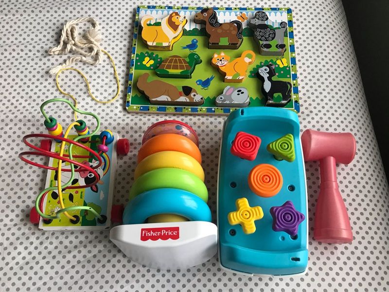 2xFisher price toys&#43;2extra educational toys