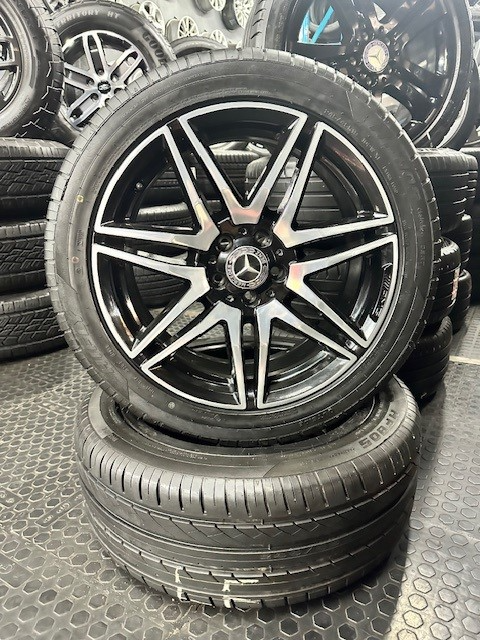 MERCEDES VIANO 19&#34; WHEELS AND TYRES