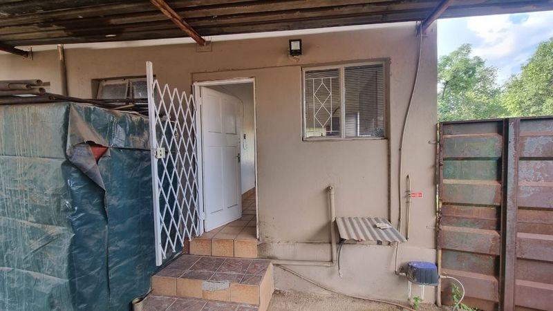 Flatlet with 1 bedroom to let in Anzac