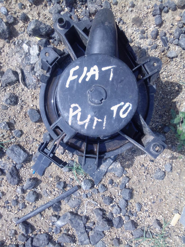 Fiat Punto blower fan for sale.