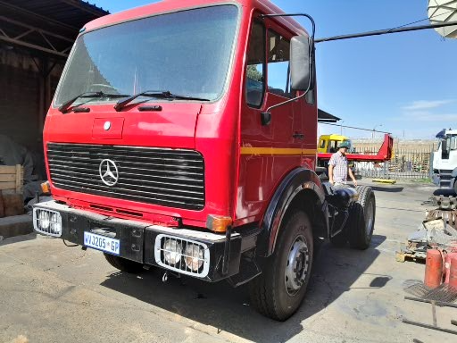 1995 Mercedes Benz 1924 single diff truck for sale