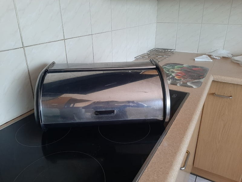 Stainless steel bread bin