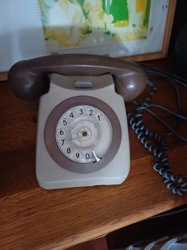Analog dialling landline ph vintage
