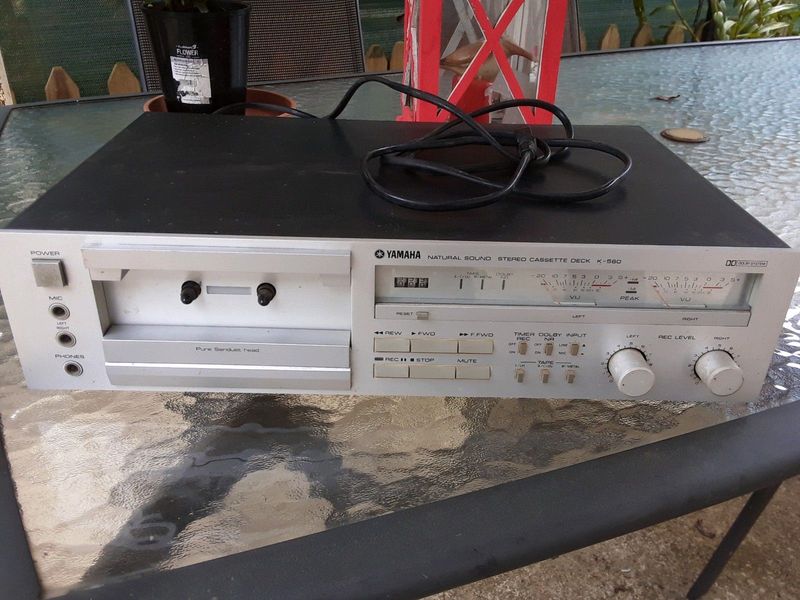 Yamaha single tape deck for sale(faulty)