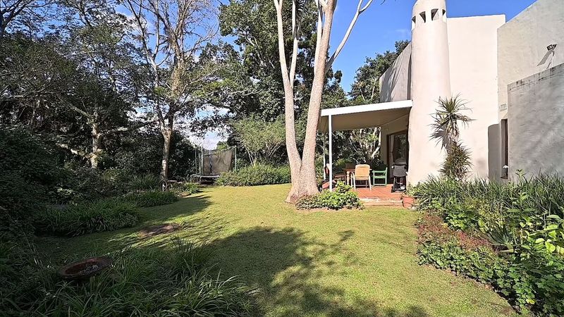 Spacious Family Home Plus Cottage, Pool and Beautiful Garden