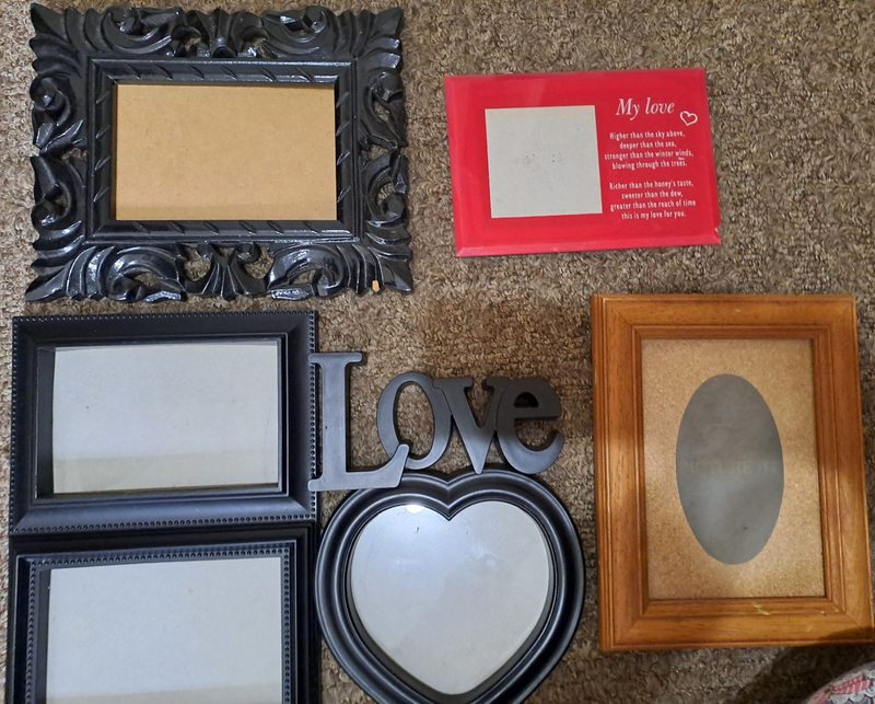 Four photo frames for R60