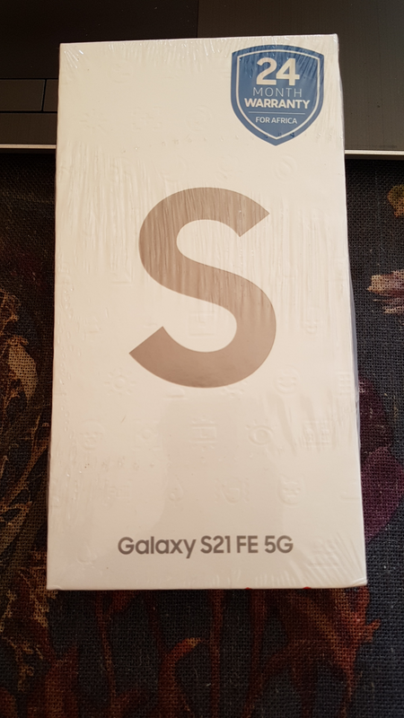 Samsung Galaxy S21 FE 5G Smartphone - New!