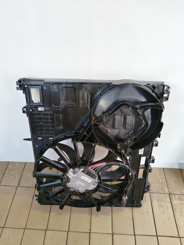 2022 RANGE ROVER SPORT SVR RADIATOR FAN SUPER CLEAN FOR SALE