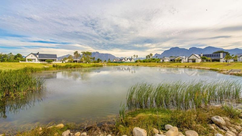 East facing stand for Sale on The Acres Pearl Valley