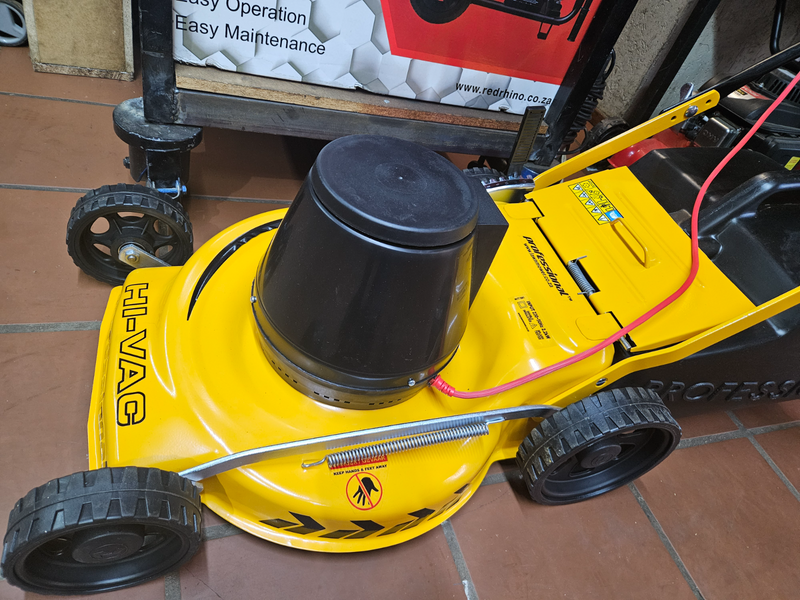 Lawnmower new Electric  PROFESSIONAL 2200watt from LAWNit spares repairs Moreleta Park.