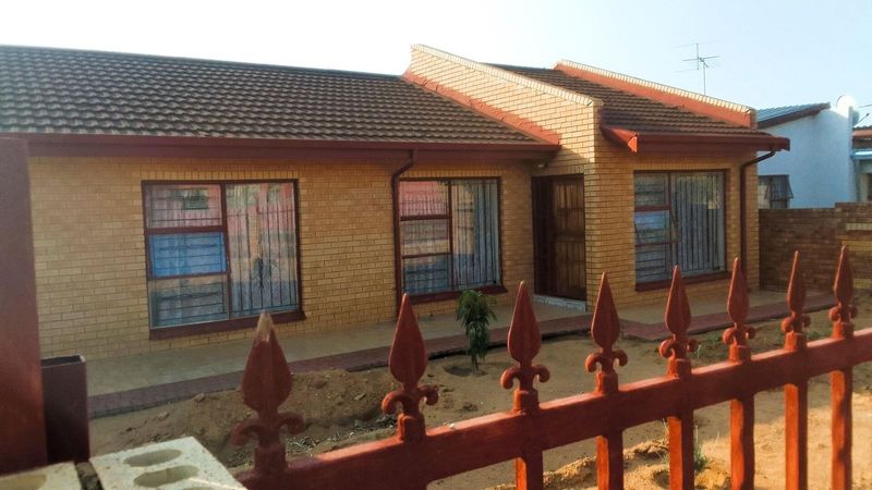 2 Bedroom house in Siyabuswa C