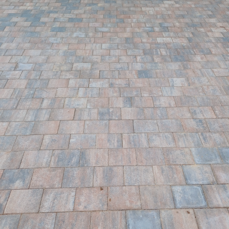Pavers - Ad posted by Dorothy De Wet