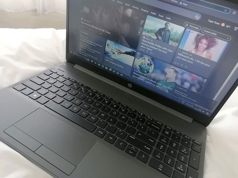 Grey HP Laptop 8GB 250GB NVME SSD 15.6 FHD