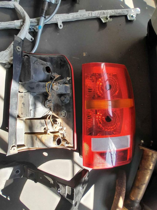 Land Rover Discovery 3 Tail lights each