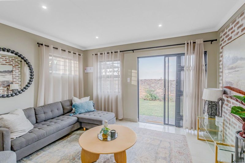 Embrace Modern Living in a Secure Single-Storey, 3-Bedroom, 2-Bathroom Home – Enjoy Low Interest ...