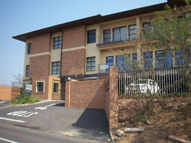 Immaculate office in sought after park in Westville, For Sale or To Let