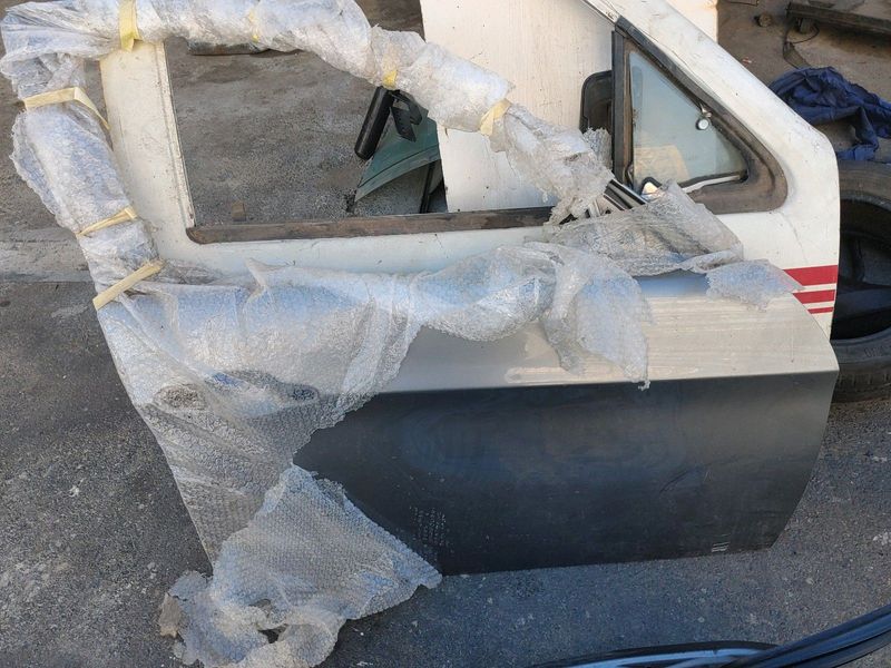 Bmw e90 doors in good condition