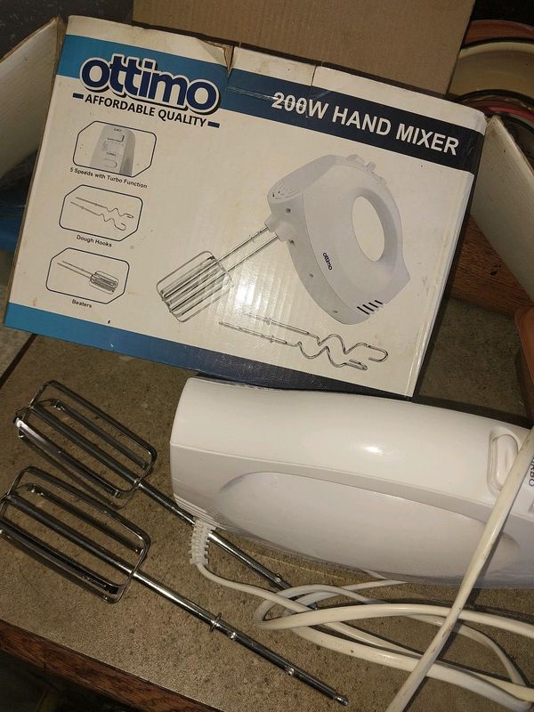 Ottimo White Hand Mixer