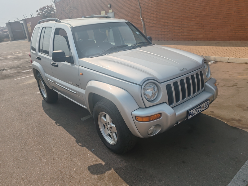 2006 Jeep Cherokee