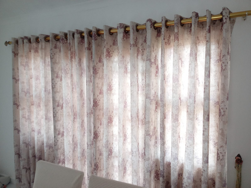 Beautiful Curtain Set - Premium Quality