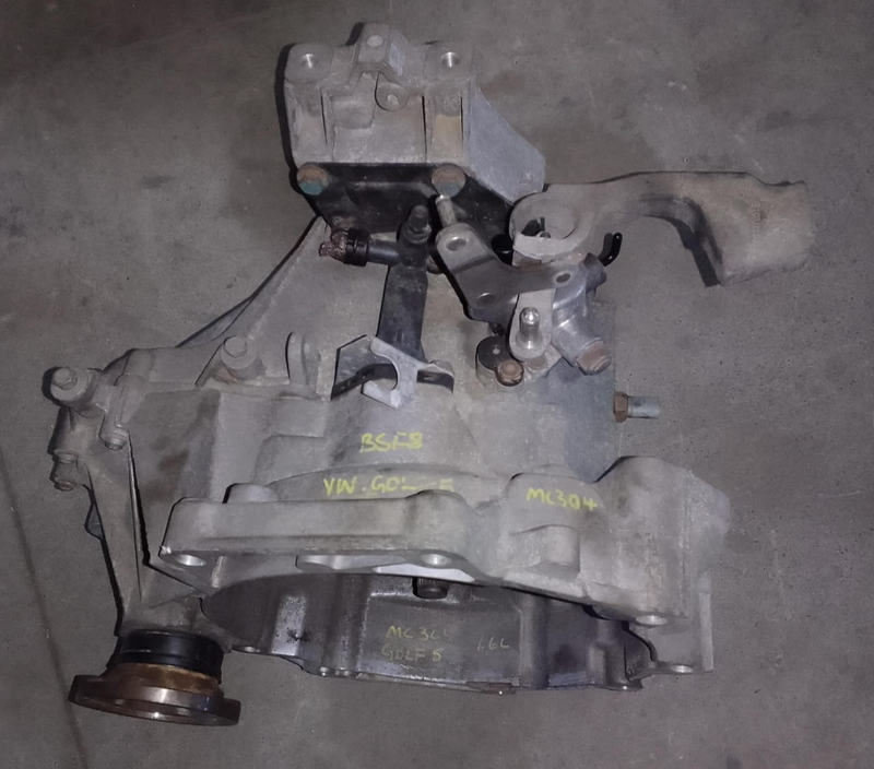 Used VW Golf 5 1.6L Gearbox