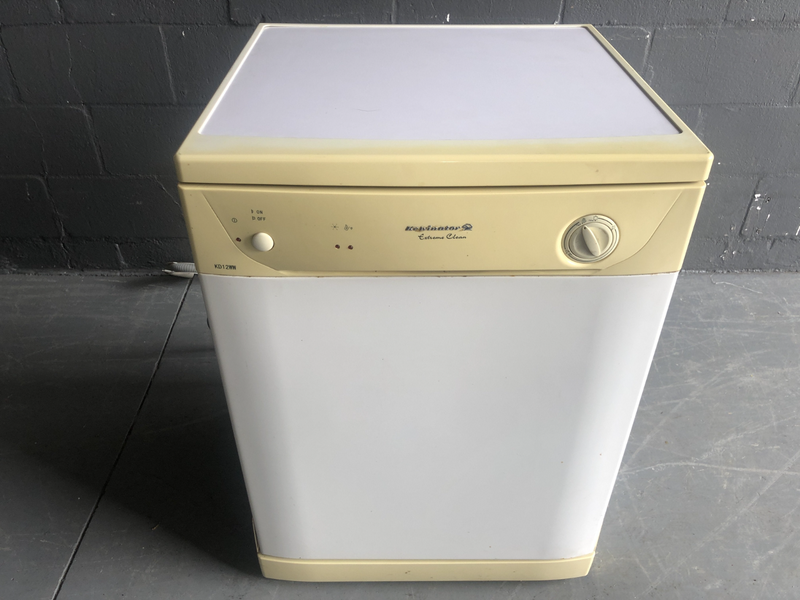 Kelvinator Dishwasher- A30044