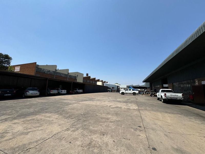 Prime Property For Rent in Industria West