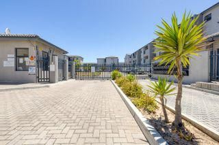 Welcome to Stanford Mews - ideal opportunity for the first time home owner or property investor!