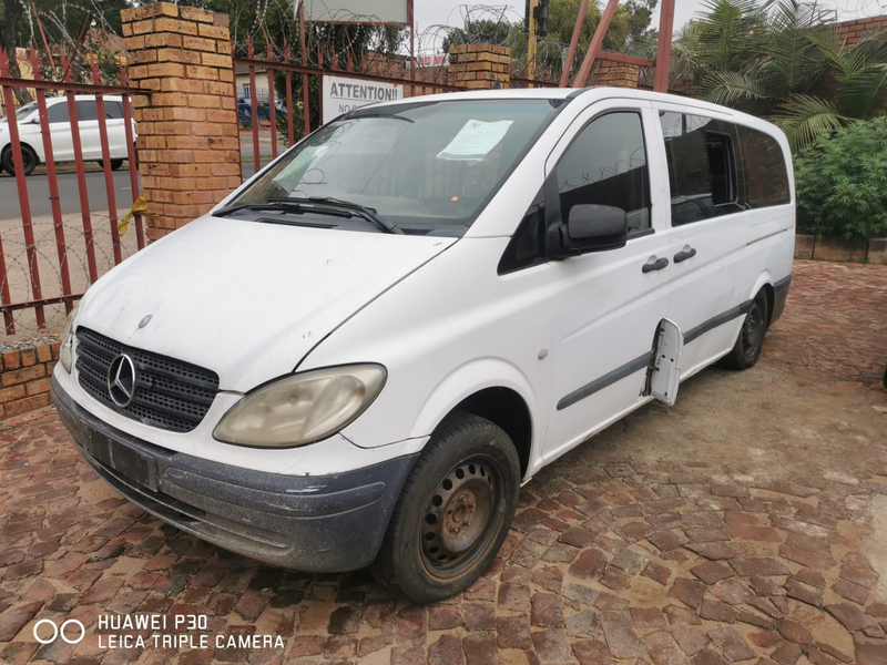 Mercedes Vito 115 stripping used spares