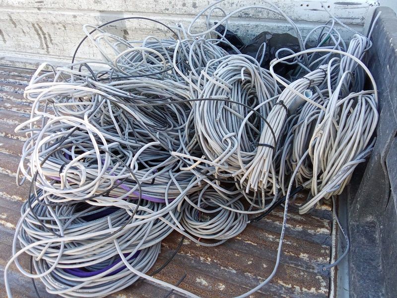 Computer cable wanted for cash