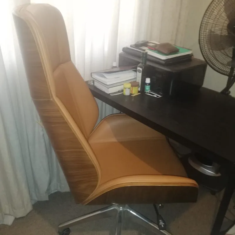 Ofice chair for sale at an affordable price