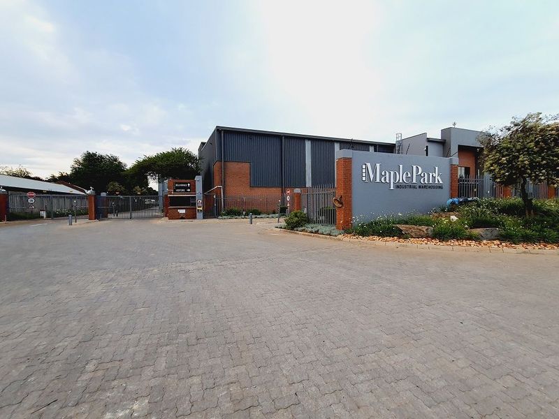9783m² Industrial To Let in Pomona at R65.00 per m²