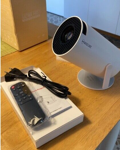 HY300  Transpeed Smart Projector