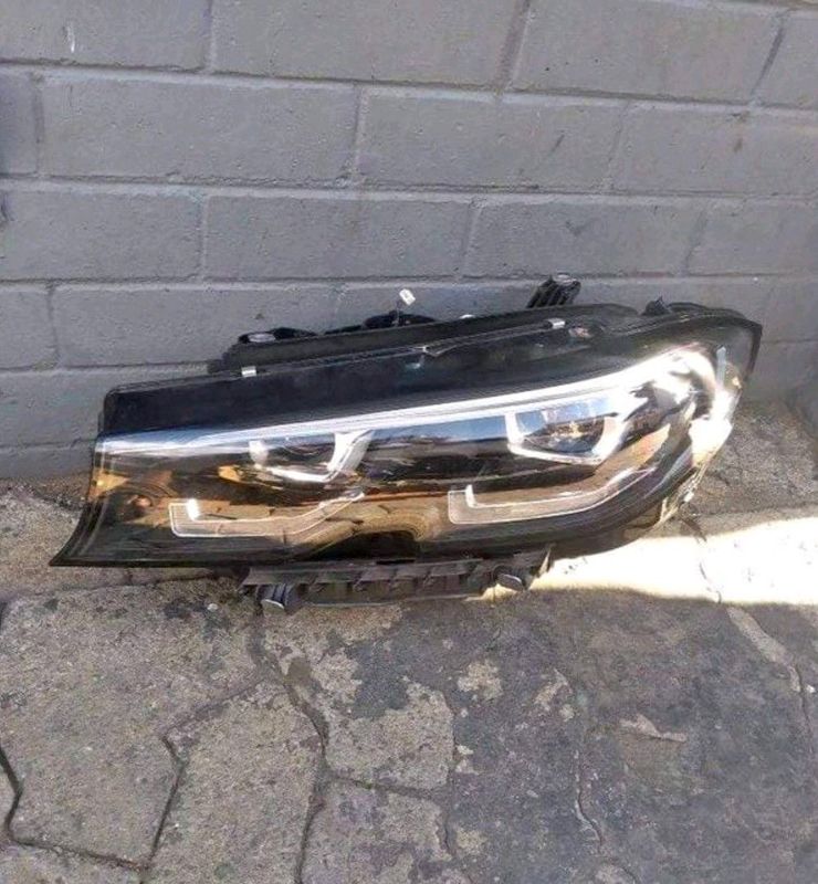 BMW G20 Headlights available