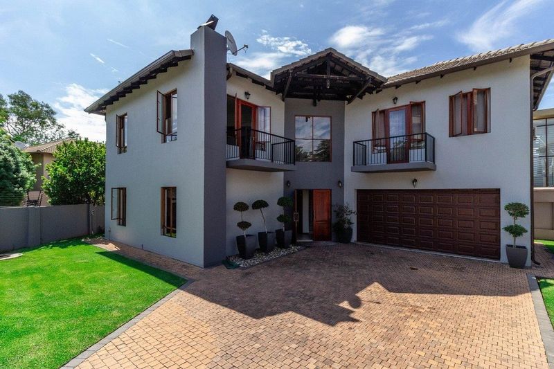 House For Sale in Woodmead, Sandton