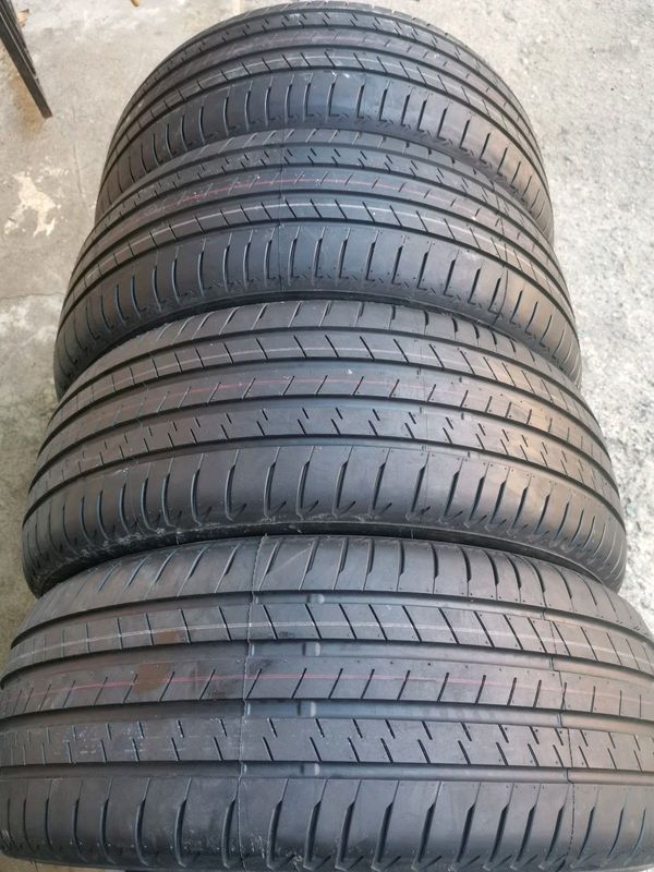 New 4x 245/50/19 Bridgestone Alenza normal Tyres
