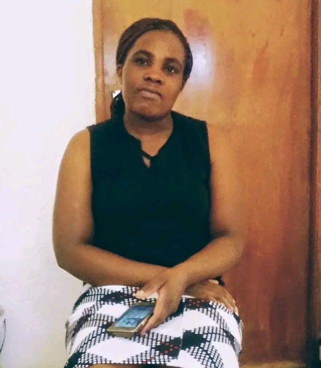 Reliable Domestic worker Maria[28] Currently available looking for a job
