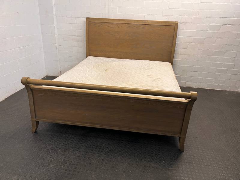 King Sleigh Bed Bed with Slumberland Mattress,