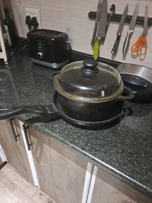 Bauer pro  set pan and pot set