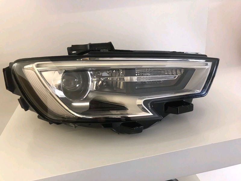 Audi a3 2017 2018 rh headlight