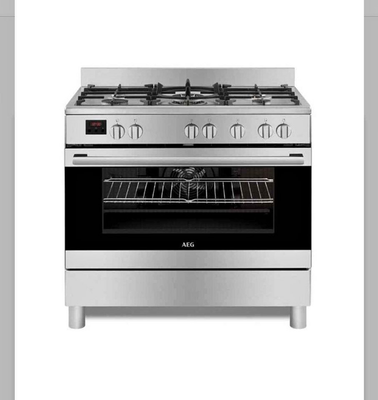 Brand New AEG Stainless Steel Gas Burner Stove and Electric Oven at Bargain Price - 10369MN-MN